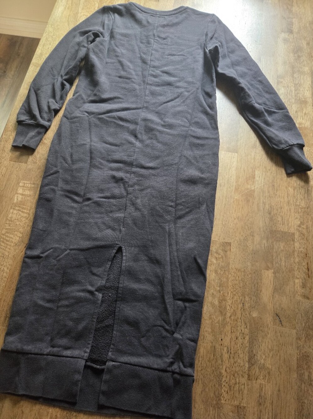 Roots Crewneck Sweatshirt Dress Extra Long With Back Slit And Pockets - Picture 6 of 8